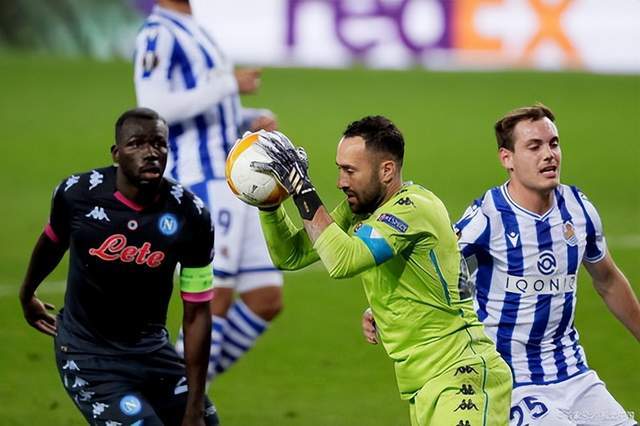 排名第, src, 具备了相当