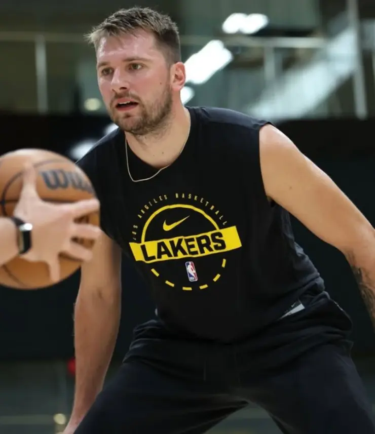 KG打脸, 奇复胖 KG打脸, 奇复胖